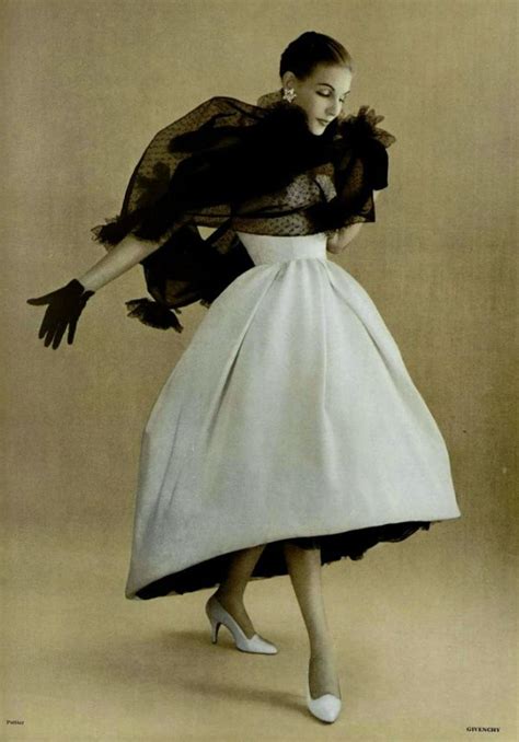 de givenchy death|hubert de Givenchy 1950s fashion.